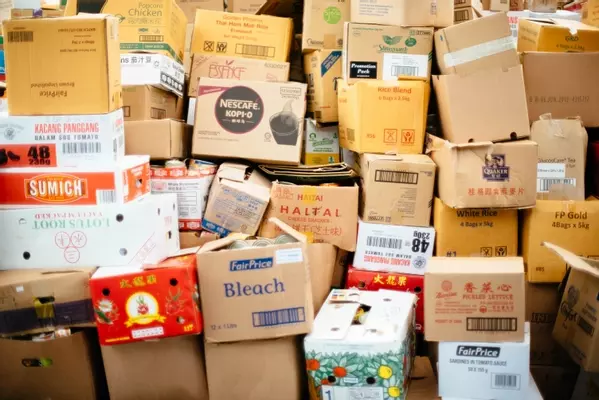 image showing warehouse representing drop-shipping mode for ecommerce